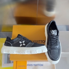 Louis Vuitton Low Shoes